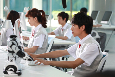 選擇云南新華電腦學(xué)院，開啟你的軟件開發(fā)夢(mèng)想之旅